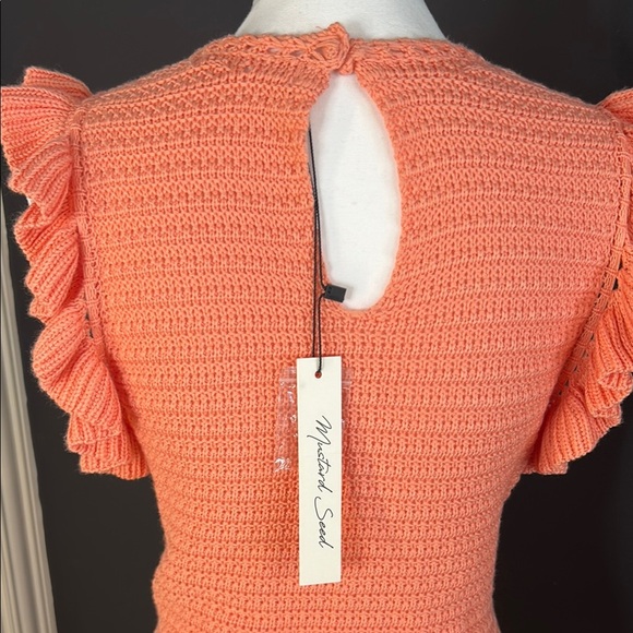 🧶 Mustard Seed Crochet Knit Mini Dress – Coral Ruffle Sleeve – NWT Size L - Picture 3 of 5